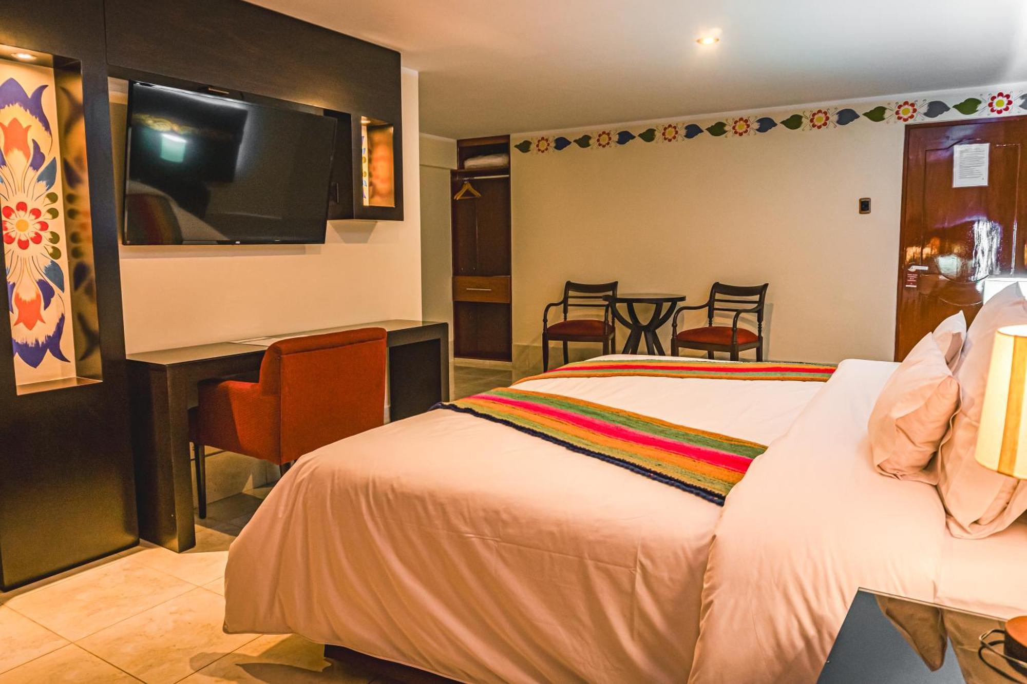 Altipacha Ayacucho Hotel Экстерьер фото